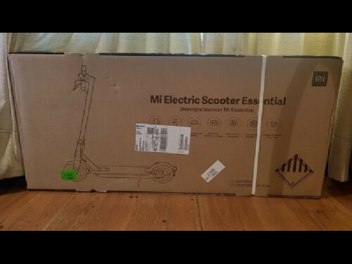Trotinette electrique  Mi Electric Scooter Essential
